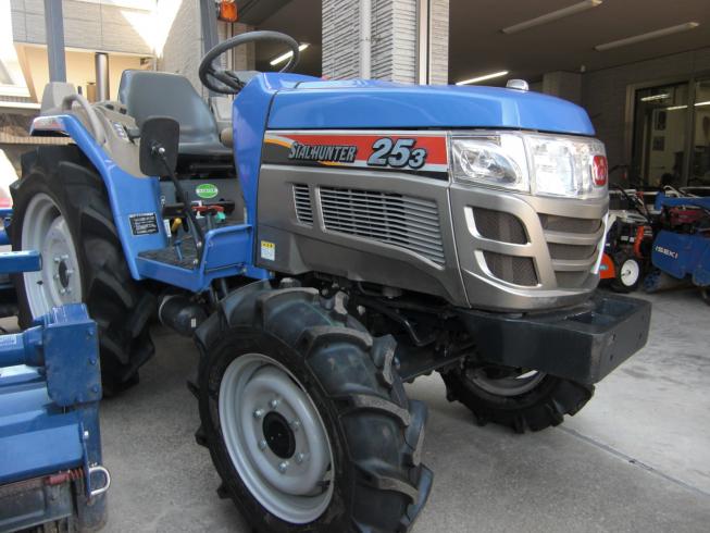 イセキ トラクター 写真