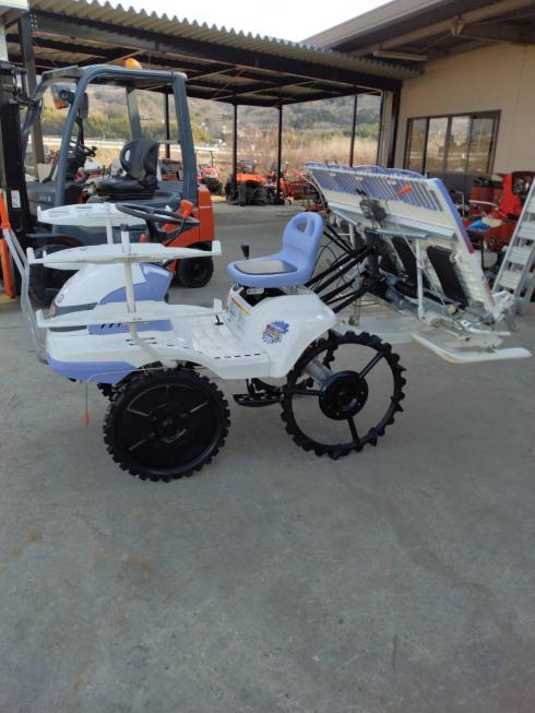 田植機 LC4A 写真３