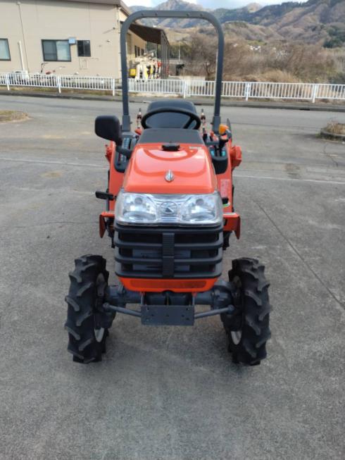 クボタ トラクター 写真