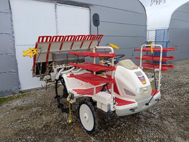 ヤンマー 田植機 写真