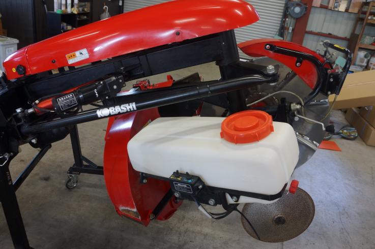 畦塗機 FL750 写真５