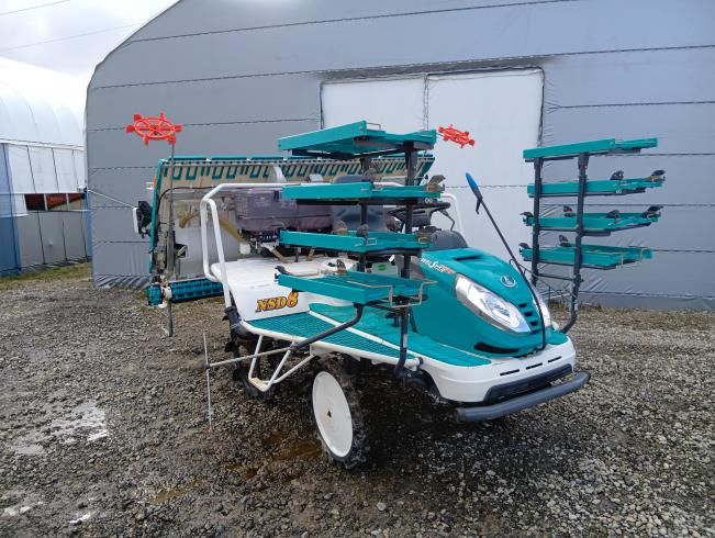 クボタ 田植機 写真