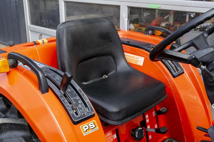 トラクター X-24 写真３