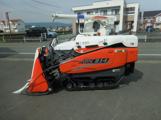 コンバイン ARN214 写真９
