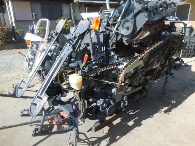 コンバイン ARN214 写真２