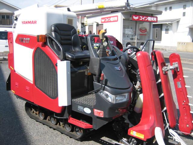 コンバイン YH217 MHL 写真４