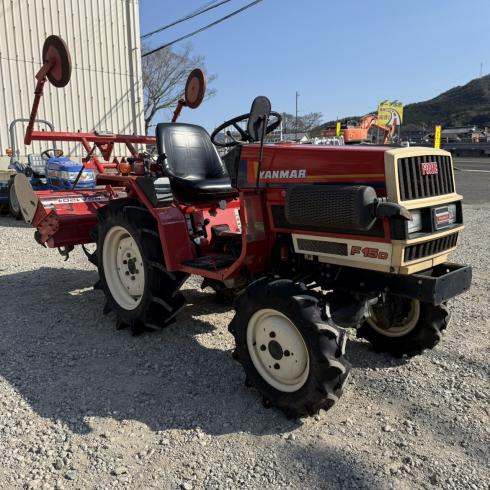 トラクター F15D 写真３
