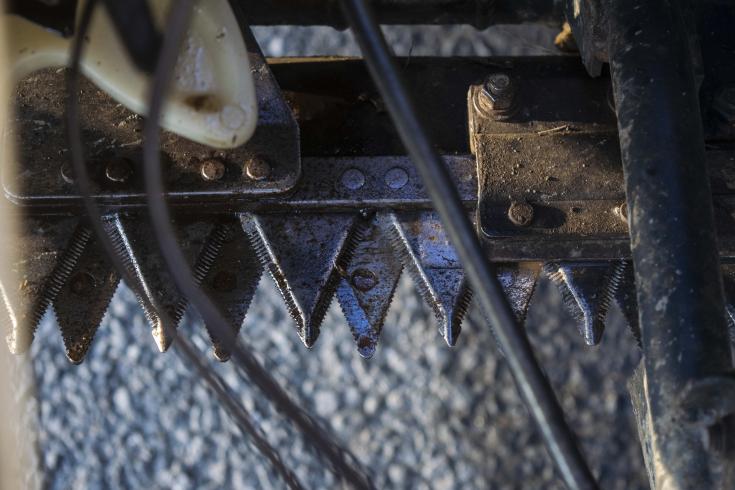 コンバイン GC325 写真５