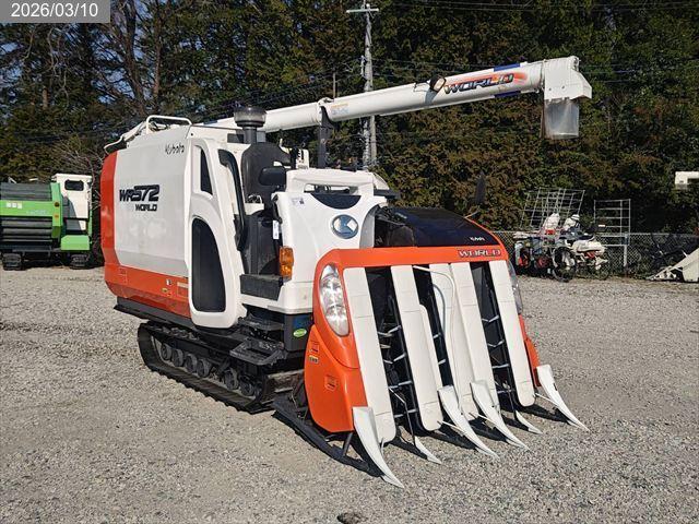 クボタ コンバイン 写真