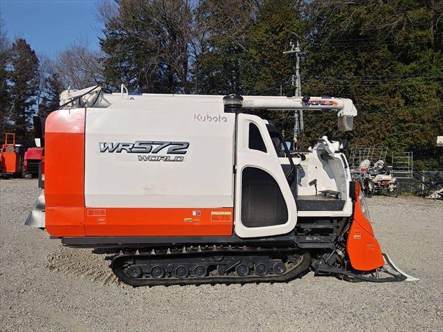 コンバイン WR572 写真２