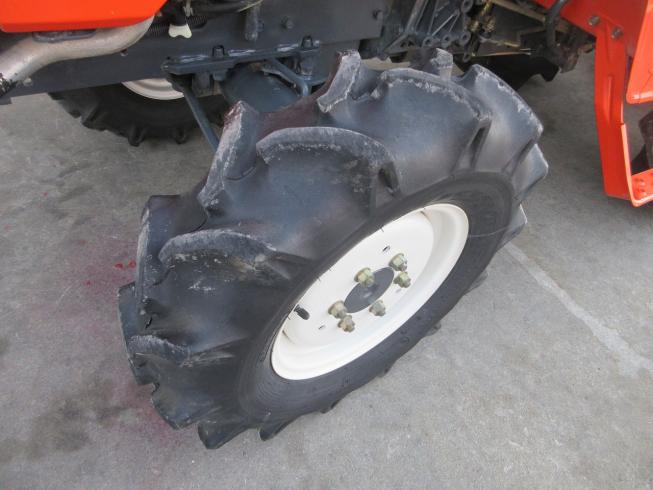 トラクター KB205(F) 写真７