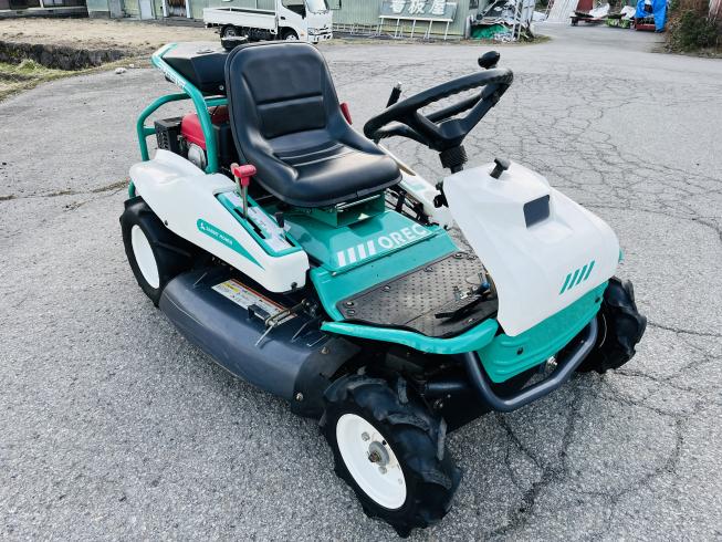 草刈機 RM831G 写真２