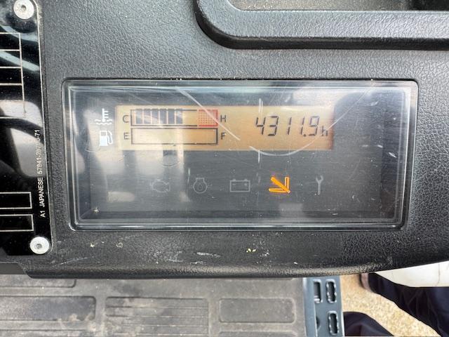 フォークリフト 8FG15 写真６