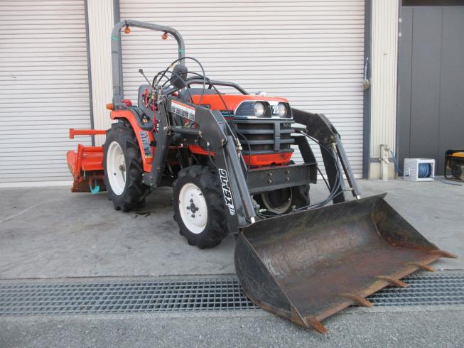 クボタ トラクター 写真