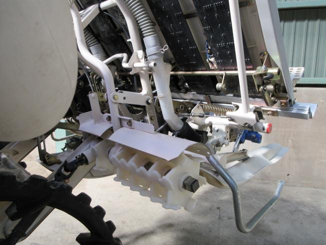 田植機 PQZ4-DULF 写真10