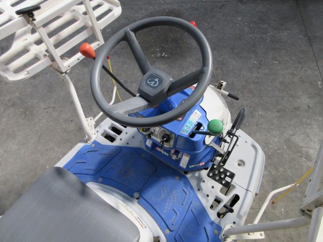 田植機 PQZ4-DULF 写真11