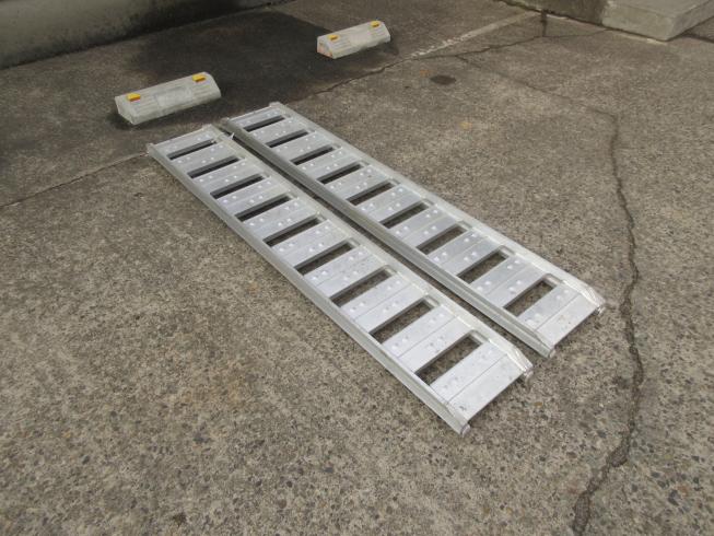 昭和ブリッジ アルミブリッジ 写真