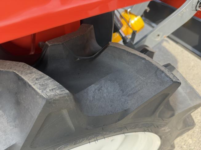 トラクター NB19MA RSP14N 写真５