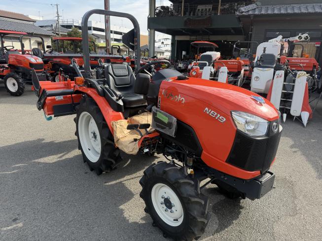 クボタ トラクター 写真