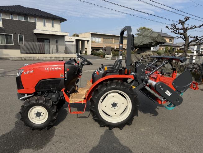 トラクター NB19MA RSP14N 写真２