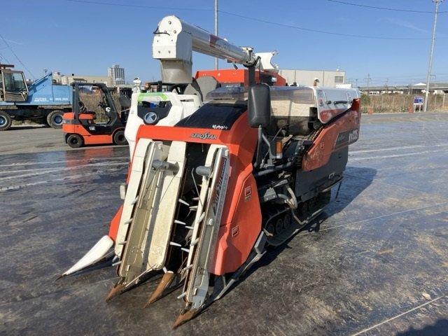 コンバイン AR335 写真４