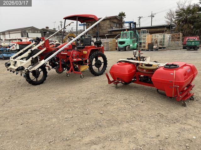 ヤンマー 多目的トラクター 写真