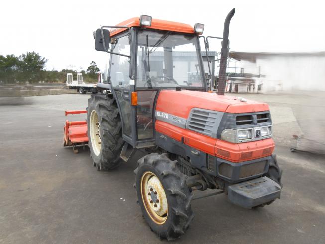 クボタ トラクター 写真