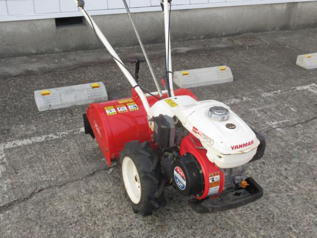 ヤンマー 耕耘機 写真