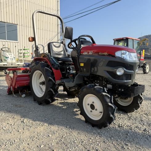 ヤンマー トラクター 写真