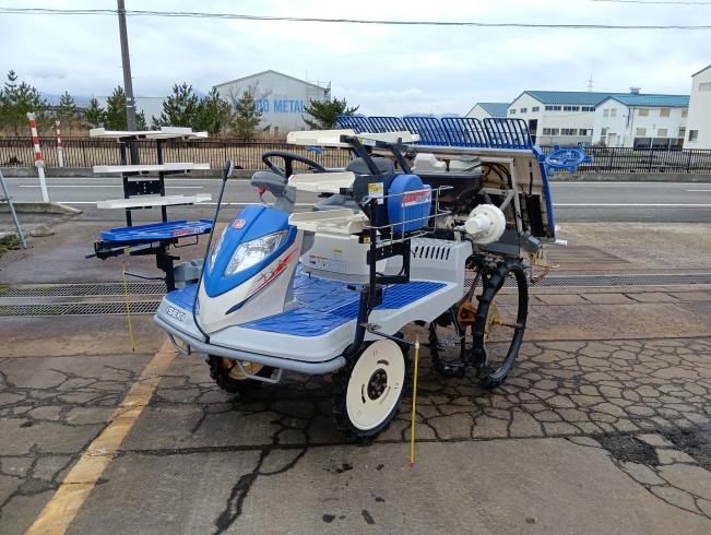 イセキ 田植機 写真