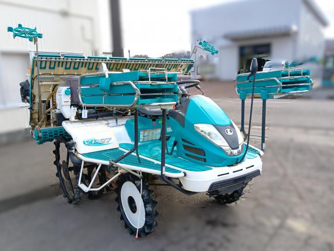 クボタ 田植機 写真