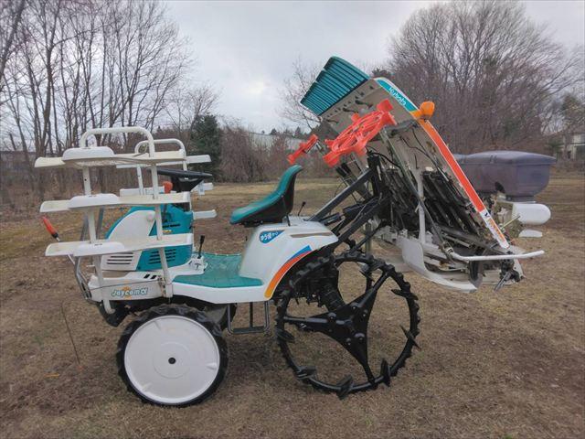 乗用田植機 SPJ50A 写真３