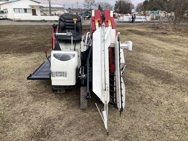 にんにく収穫機 HZ1 写真４