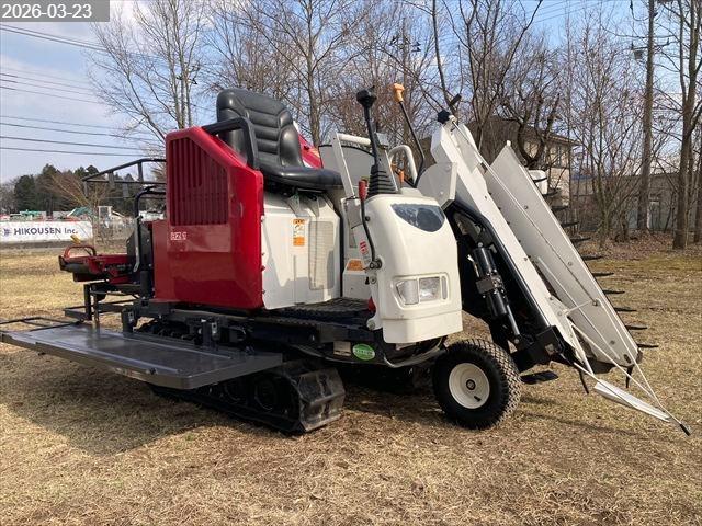 ヤンマー にんにく収穫機 写真