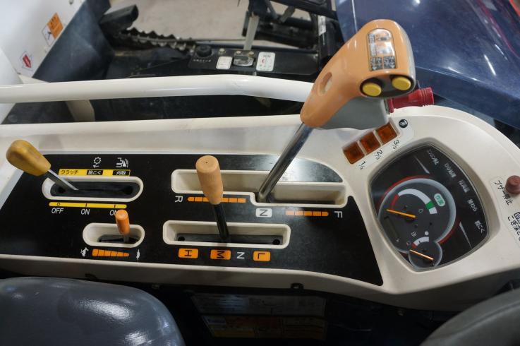 コンバイン AE334 写真７