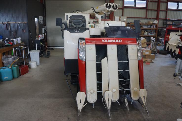 コンバイン AE334 写真２