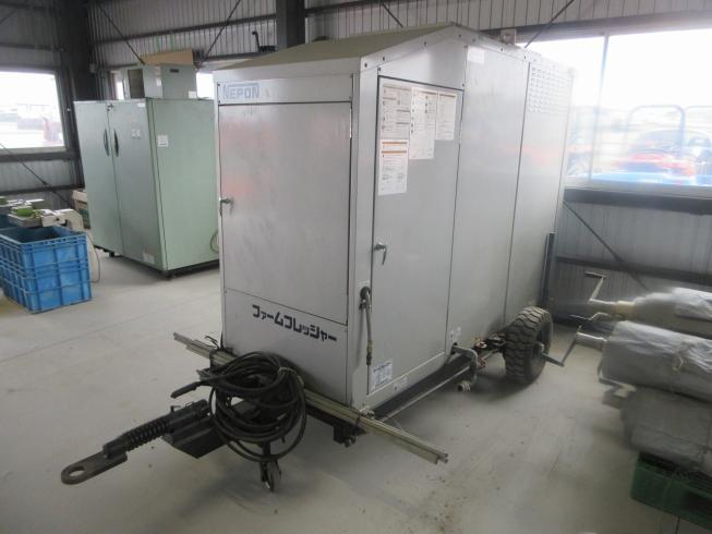 土壌殺菌用温水発生機 HFF-402TA2G 写真３