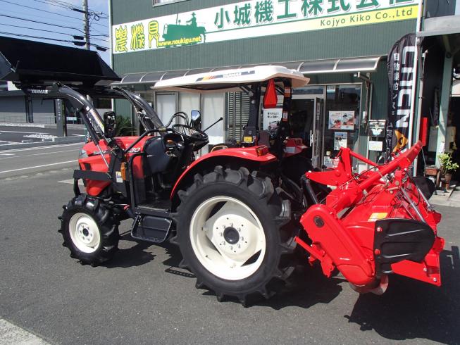 トラクター EG330-YUHKS8 写真４