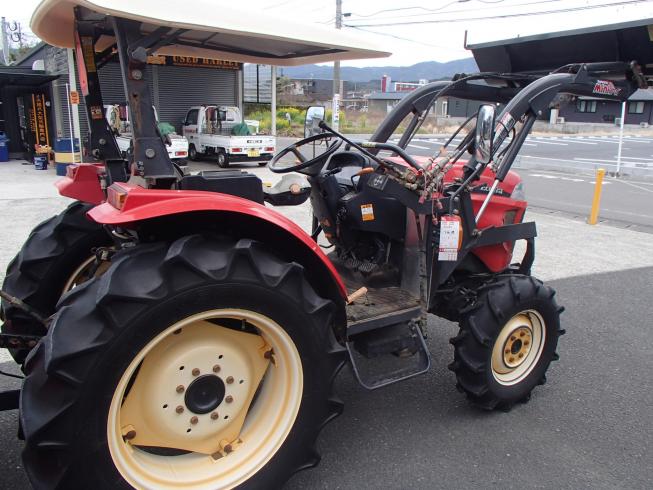 トラクター EG330-YUHKS8 写真６