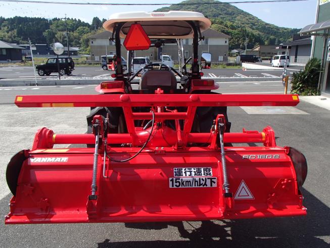 トラクター EG330-YUHKS8 写真３
