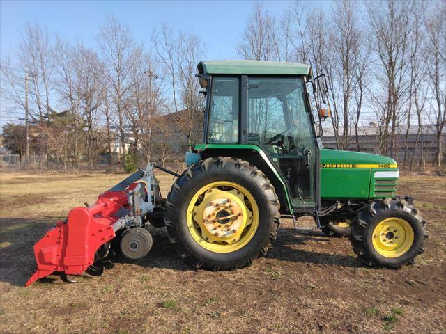 トラクター 1400 写真３