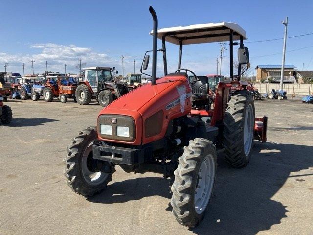 トラクター MF4225 写真４