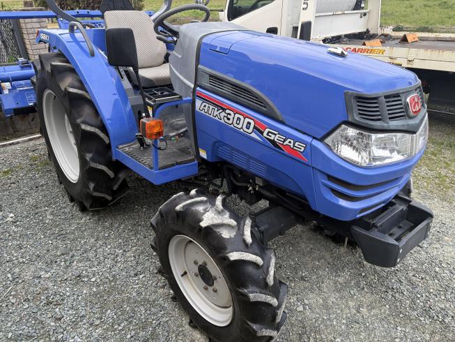トラクター ATK300 写真２