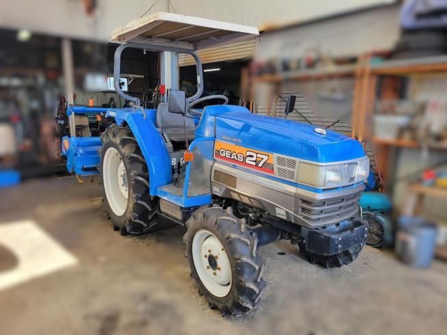 イセキ トラクター 写真