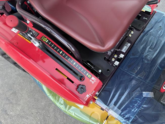 乗用草刈機 CMX2408HC 写真７