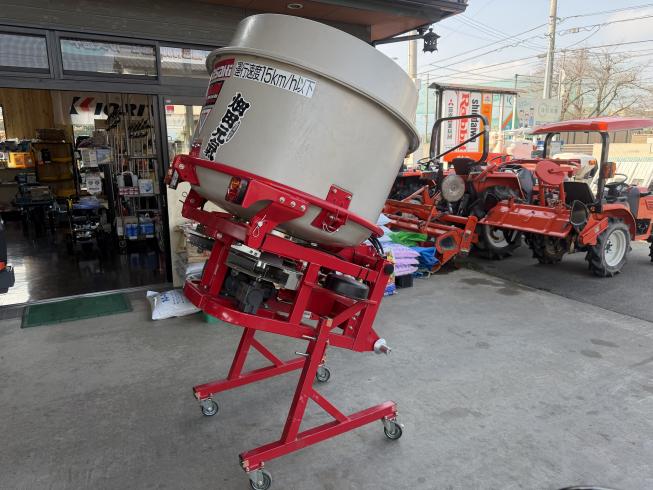 散布機 CM604WD-0S 写真２