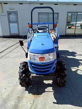 イセキ トラクター 写真