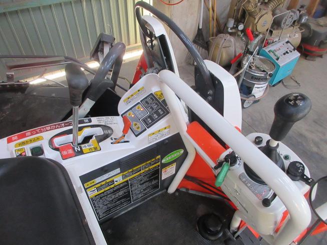 コンバイン ER211W 写真８