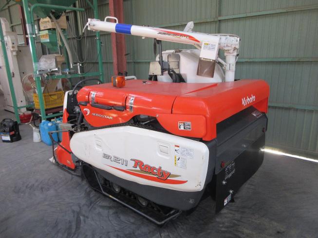 コンバイン ER211W 写真５