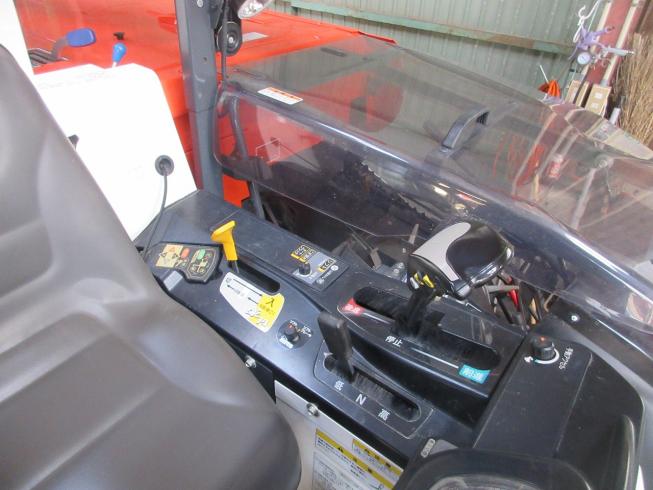 コンバイン ER335HDW 写真８